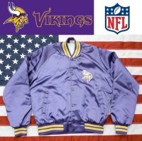 ＜NFL MINNESOTA VIKINGS サテン地 スタジャン Lサイズ USED＞