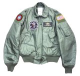 画像: ＜映画トップガン2 撮影現場で着ていたVFA-154仕様再現 実物CWU-36/P フライトジャケット Lサイズ USED＞