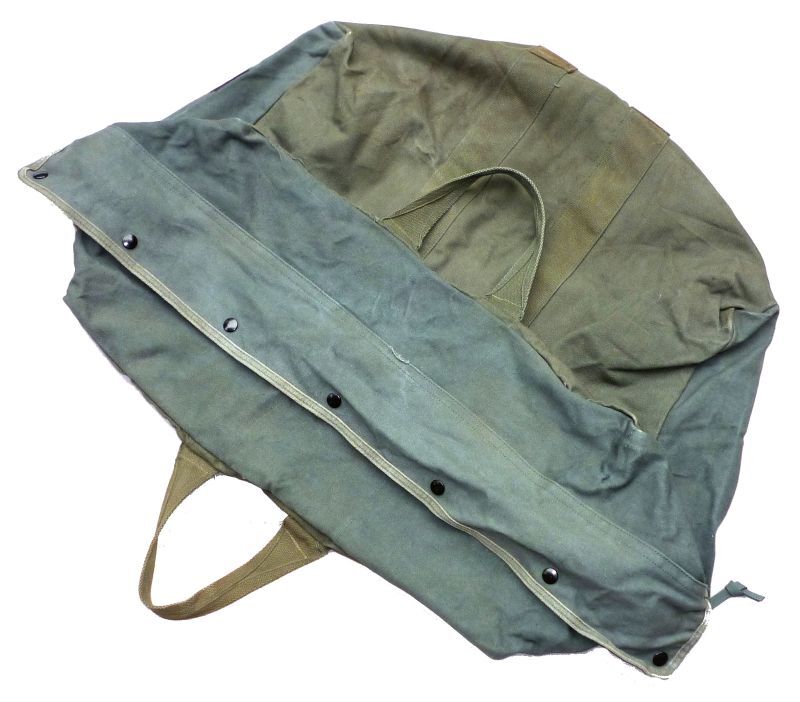 画像: ＜実物米軍ヴィンテージA-3 キャンバス地 フライヤーズ KIT BAG USED＞